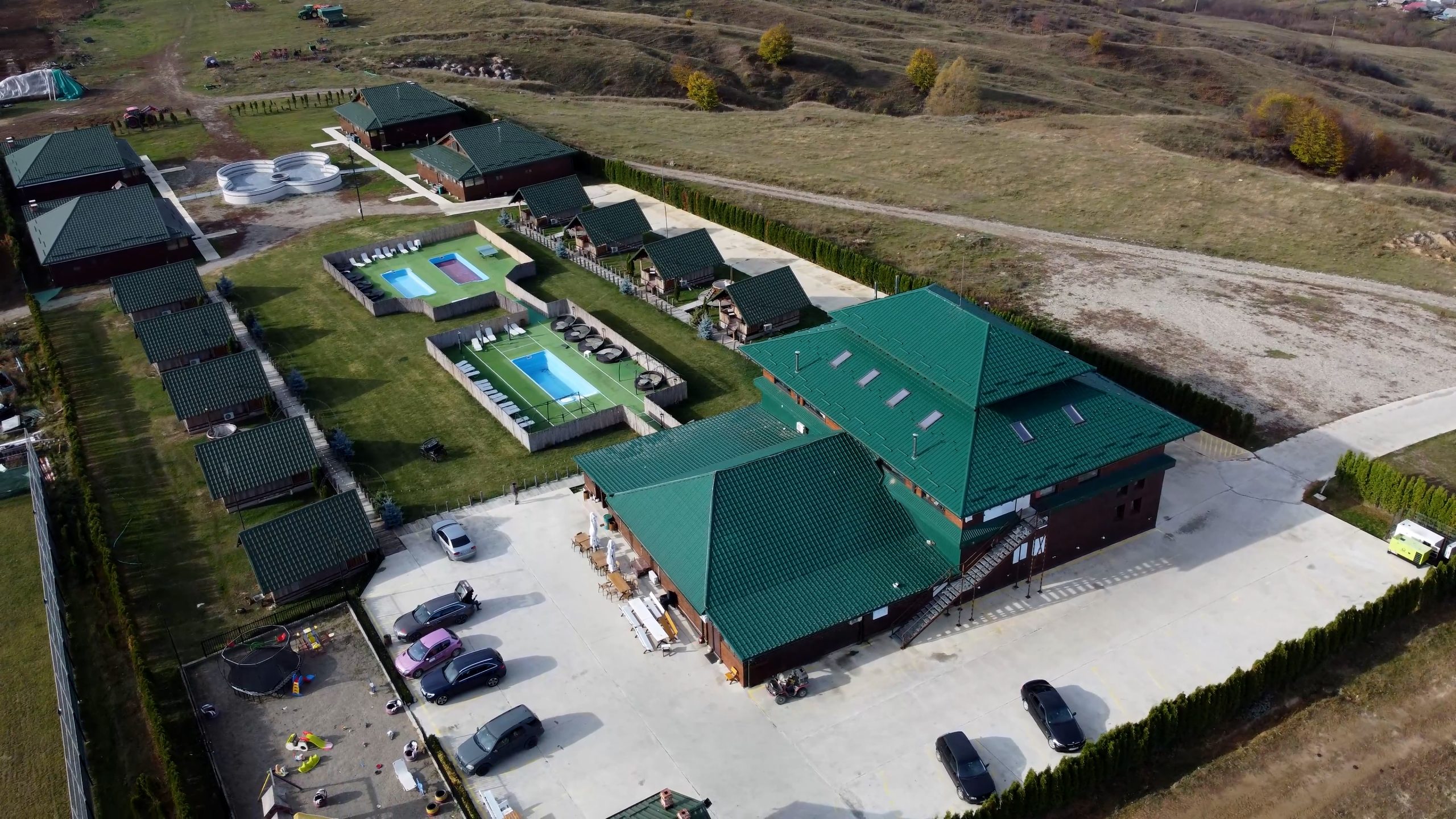 Proiect case modulare Termostar Construct – sistem VEKA 76 ferestre și uși